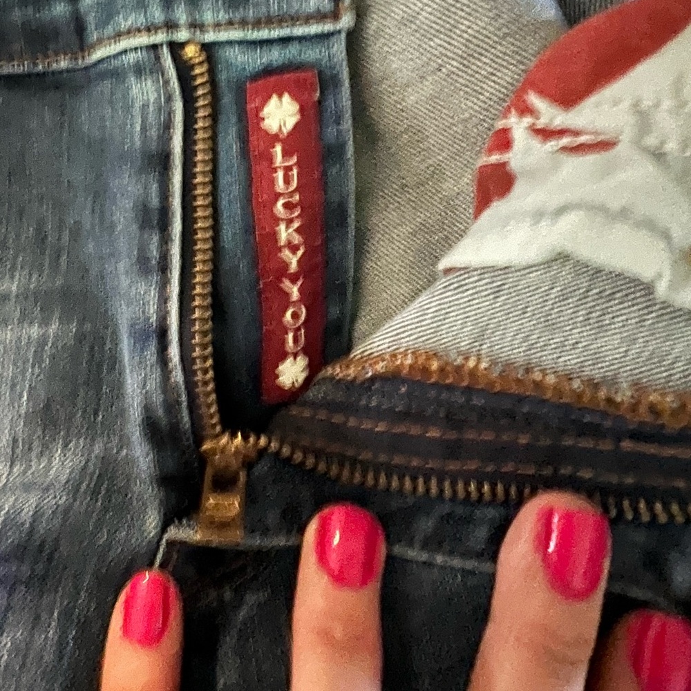 New lucky brand woman’s jeans